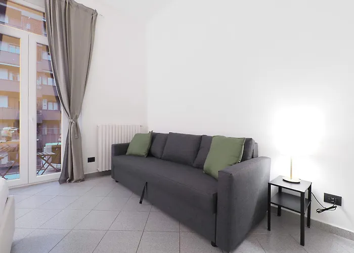 Primopiano - De Sanctis Apartman Milánó